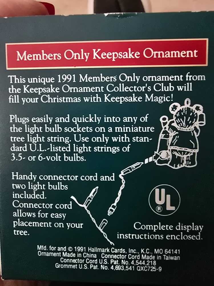 1991 Beary Artistic KOCC  (Bears) ornament collectible - Main Image 4