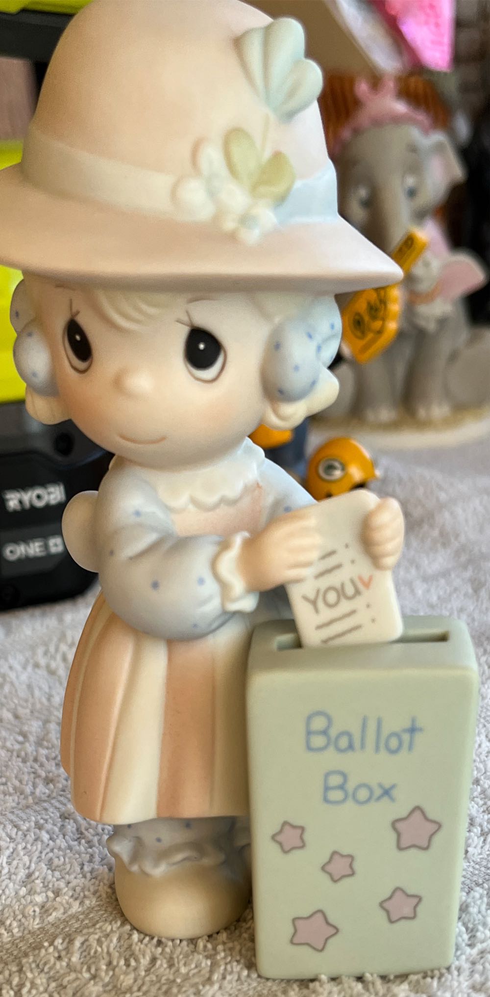 43441 Lemax Strong Arm Challenge 