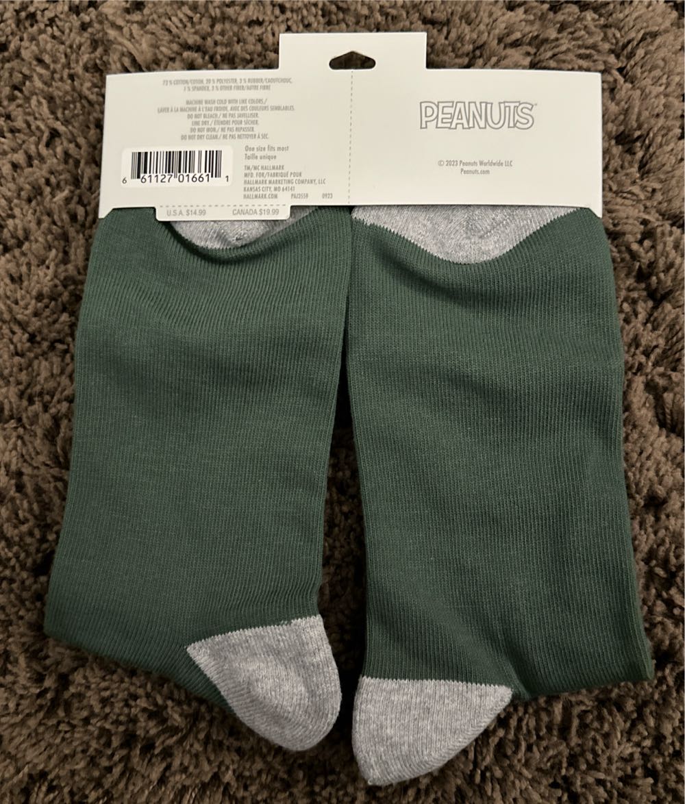 Beagle Scout Socks - Beagle Scouts (Snoopy & The Beagle Scouts) ornament collectible [Barcode 661127016611] - Main Image 2