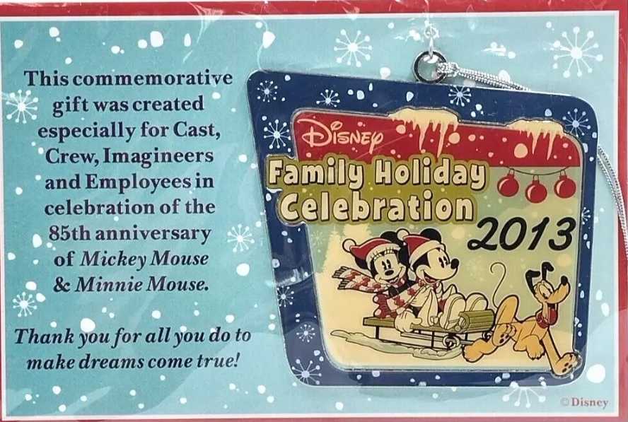 Disney Cast Member 2013 Family Holiday Celebration - Disney Family Holiday Celebration (Mickey Mouse & Minnie Mouse) ornament collectible - Main Image 2