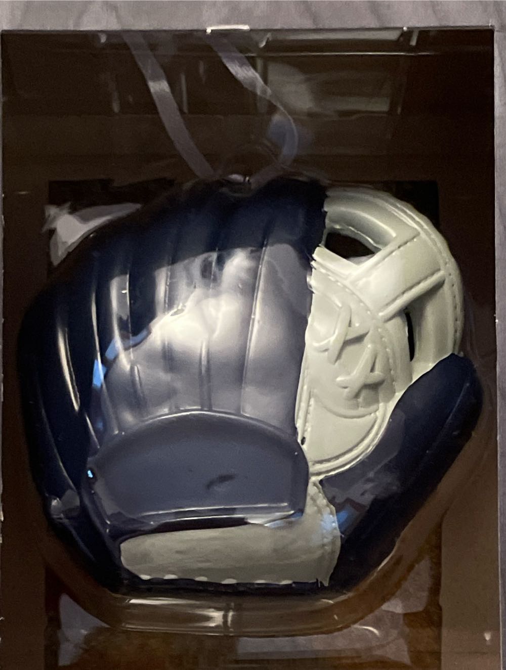 Seattle Mariners  ornament collectible [Barcode 763795720422] - Main Image 2