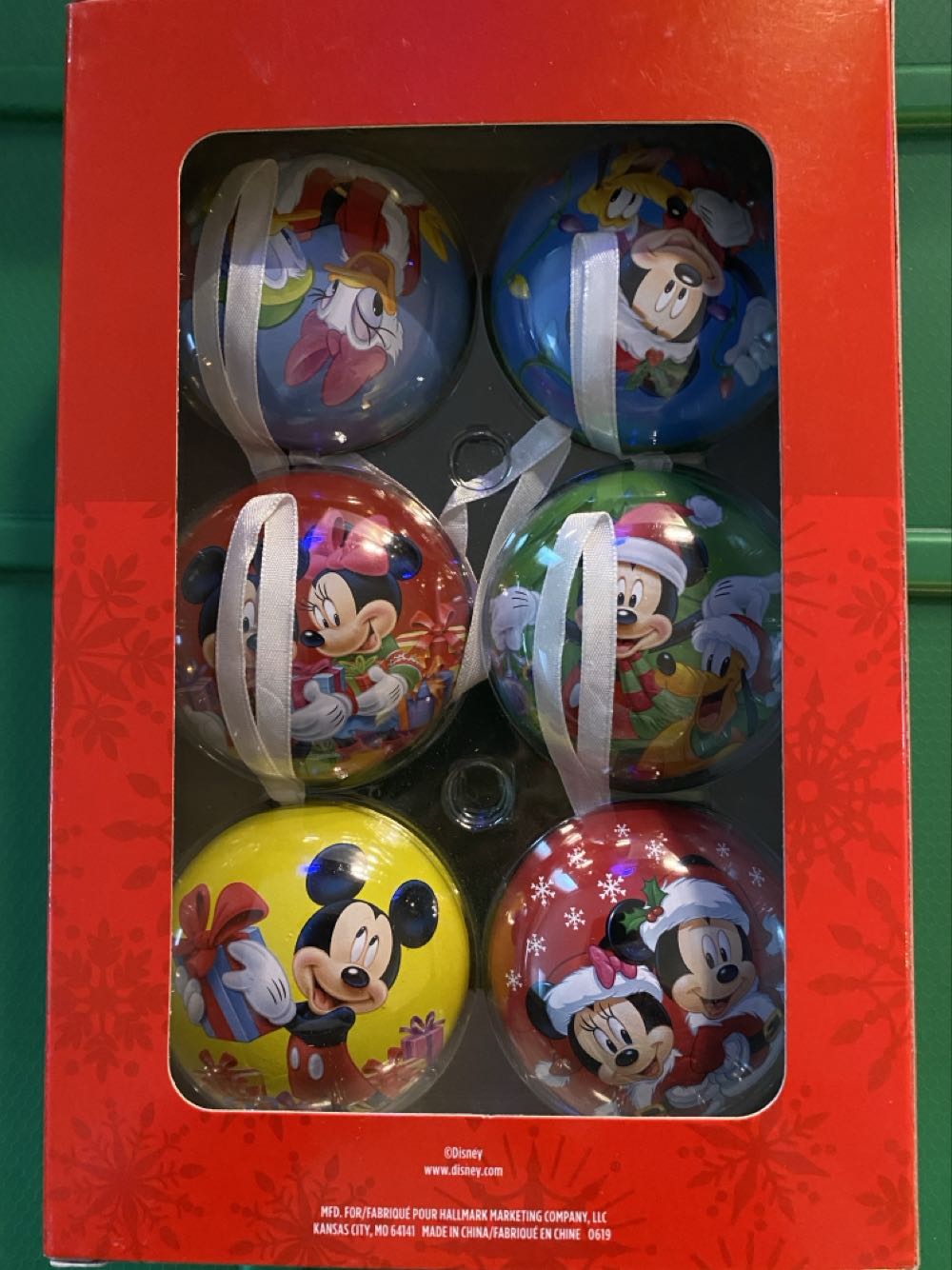 Mickey And Friends 2019 Walmart  ornament collectible - Main Image 2