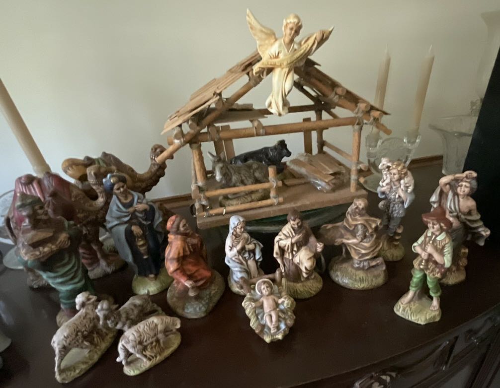 Christmas Tree Figurine Made Of Crystals Multi-coloured Size: 12.3 Cm X 12.3 Cm X 5.7 Cm