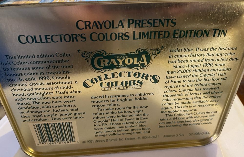 Crayola Collector’s Colors Limited Edition Tin With Crayons - Crayola Crayons ornament collectible [Barcode 071662019914] - Main Image 2