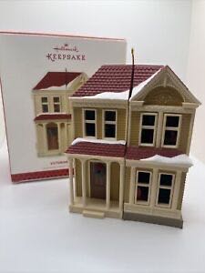 Columbia - Round - Red - Gold