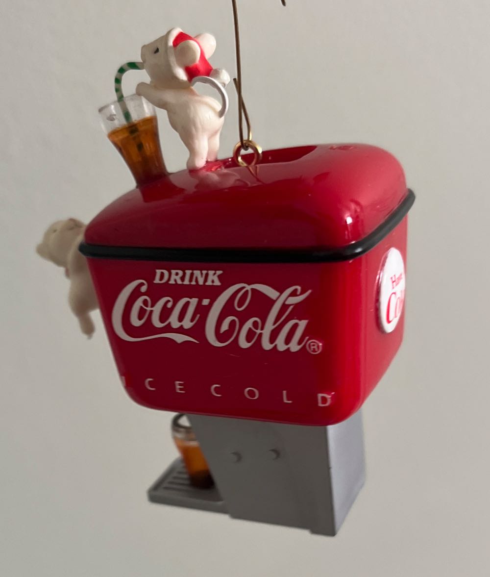 Coca Cola  ornament collectible - Main Image 2