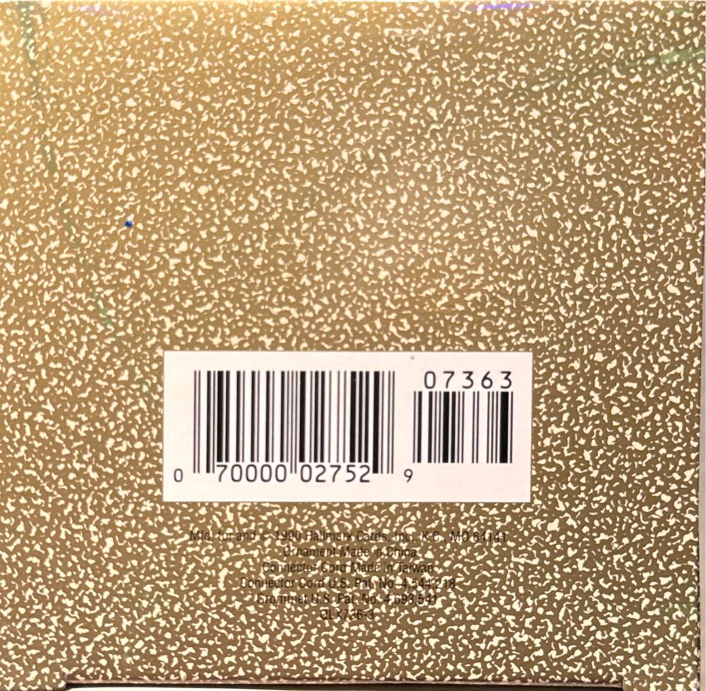 Blessings Of Love - Holiday Magic (Panorama) ornament collectible [Barcode 070000027529] - Main Image 5