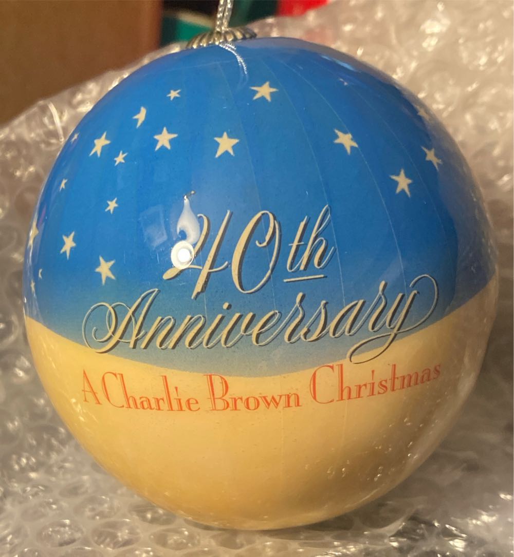 Peanuts 40th Anniversary A Charlie Brown Christmas Ball Ornament - Peanuts Gang (Peanuts) ornament collectible - Main Image 3