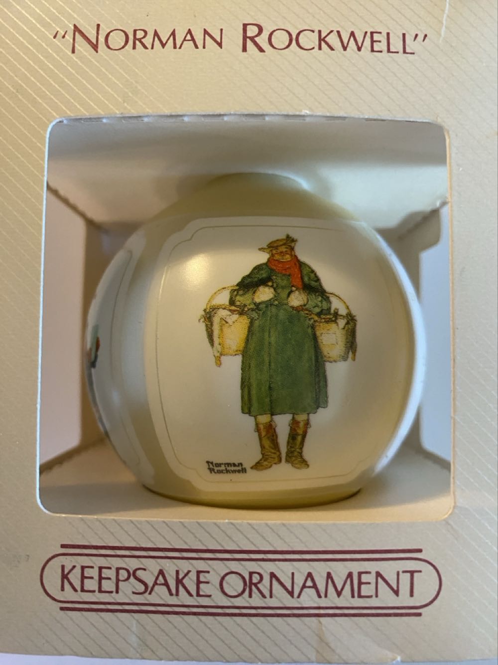 Norman Rockwell 1984 - Norman Rockwell ornament collectible - Main Image 2