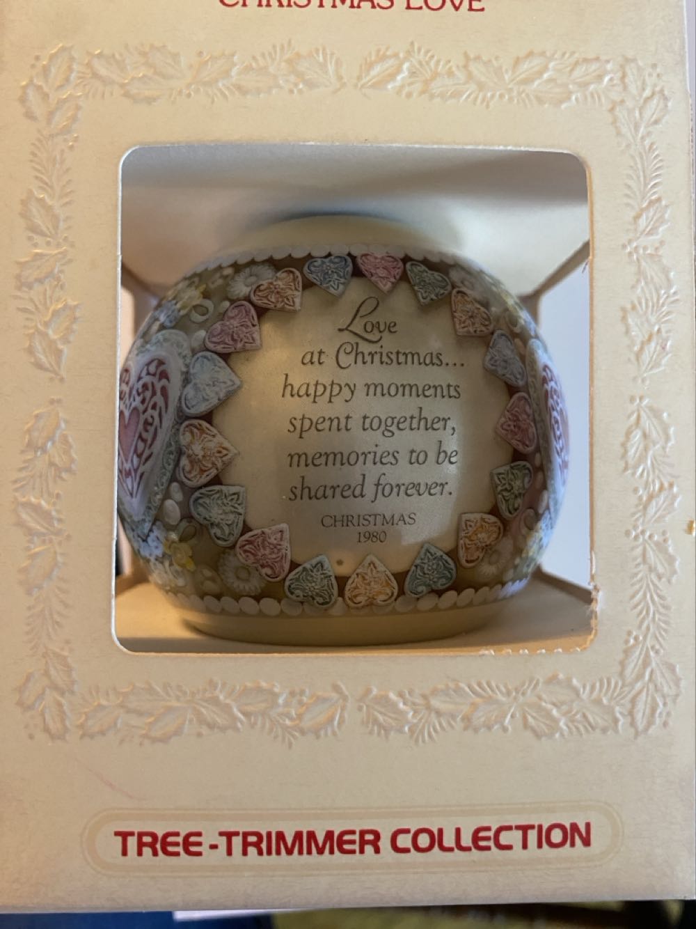 Christmas Love - Tree Trimmer Collection (Family Tree) ornament collectible - Main Image 2