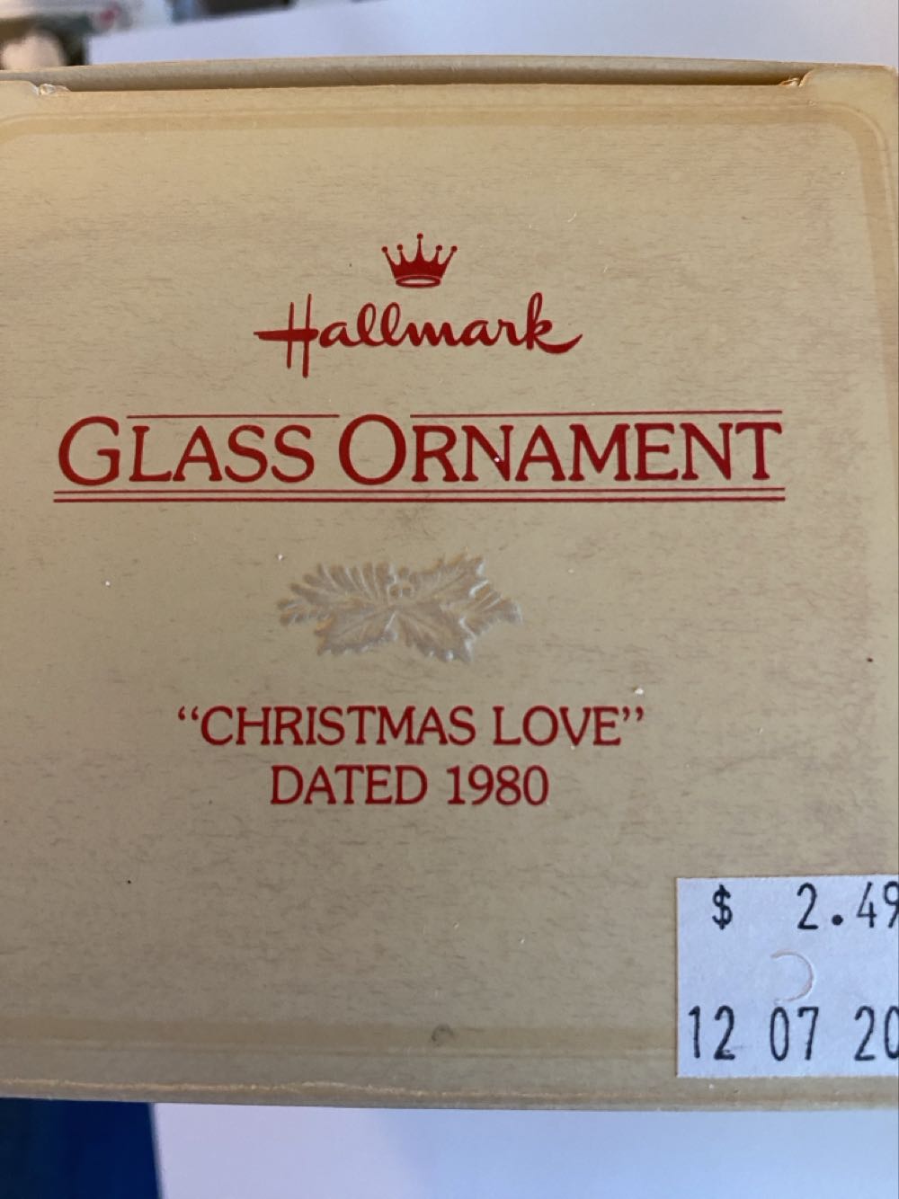 Christmas Love - Tree Trimmer Collection (Family Tree) ornament collectible - Main Image 3