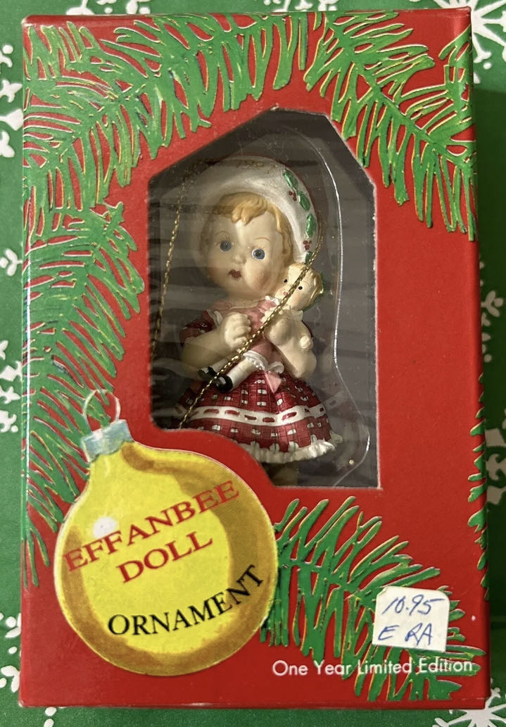 Effanbee Doll #F010 ornament collectible - Main Image 2