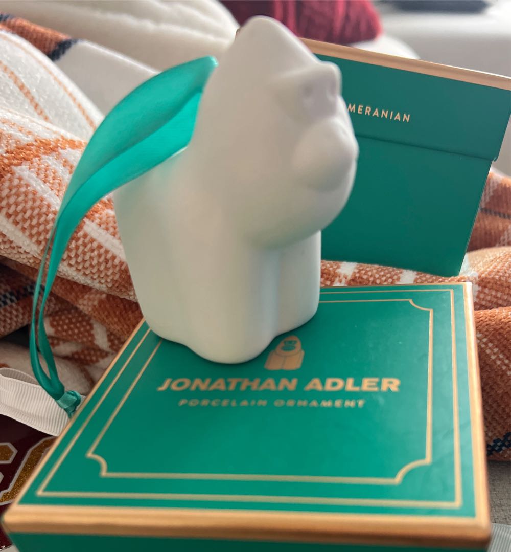Jonathan Adler Porcelain Ornament Gorilla  ornament collectible [Barcode 33612] - Main Image 2