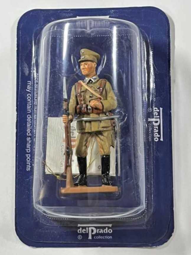 Willow Tree - Nativity - Shepherd - Zampognaro - With Goat