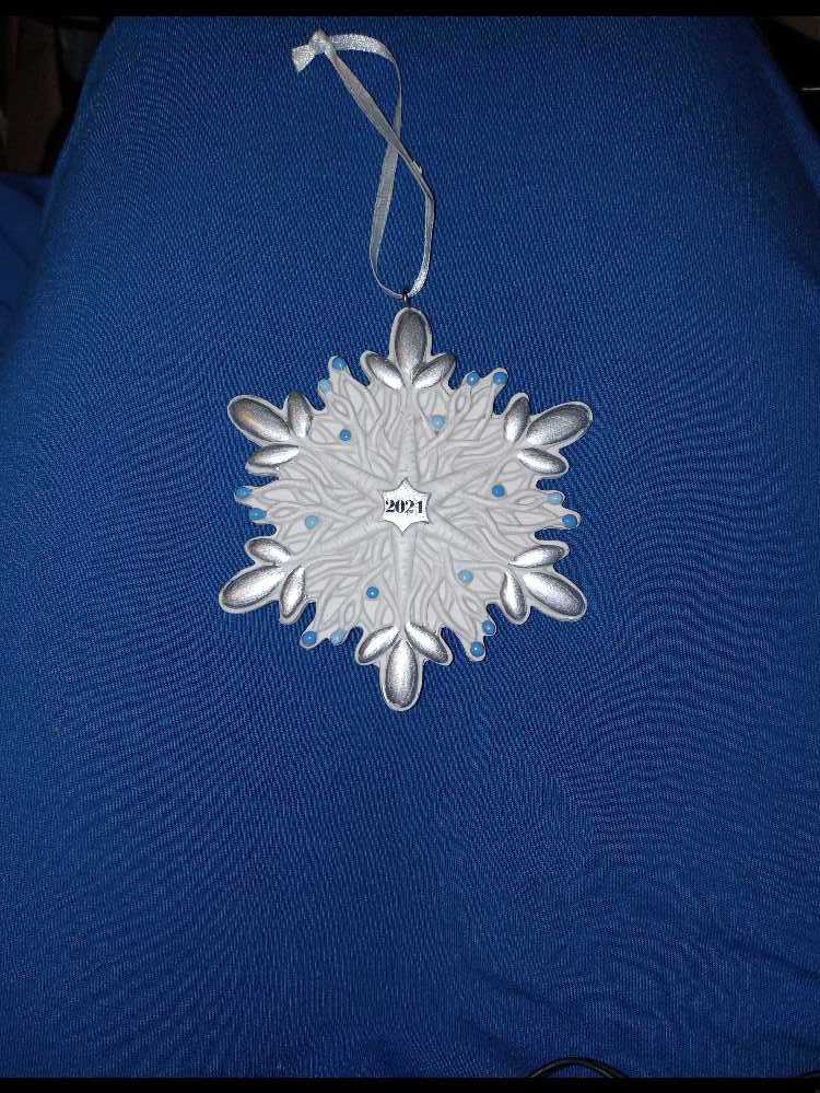 Finial - Commodore - Snowflake
