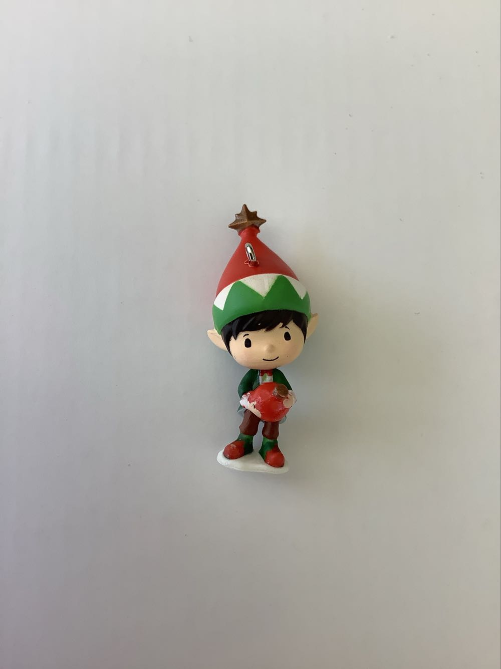 Miniature Elfville Ollie - KOC Member Exclusive (Member Exclusive) ornament collectible - Main Image 4