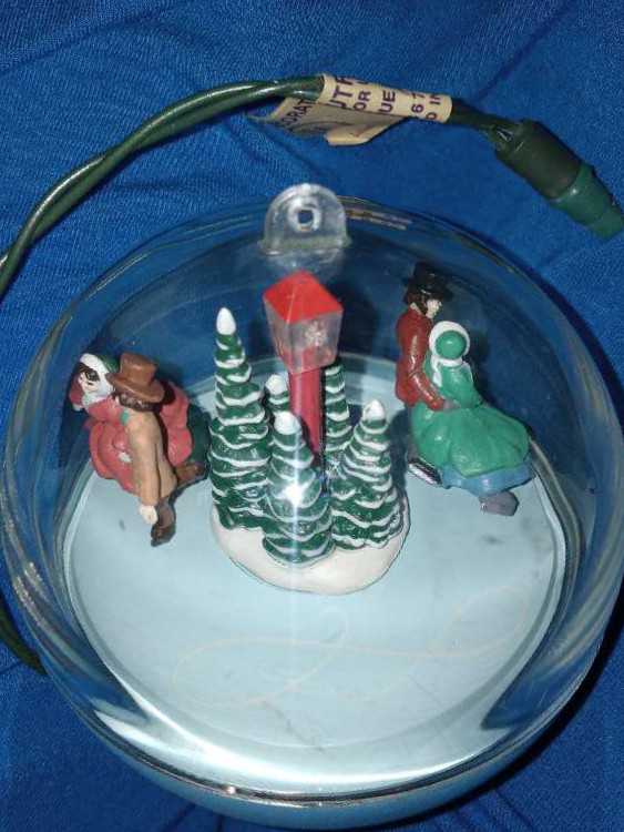 Skater’s Waltz - Light And Motion (Ice Skaters) ornament collectible - Main Image 3