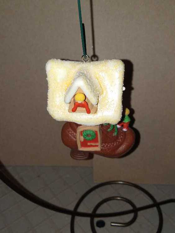 Children In Shoe   (Shoes) ornament collectible - Main Image 2