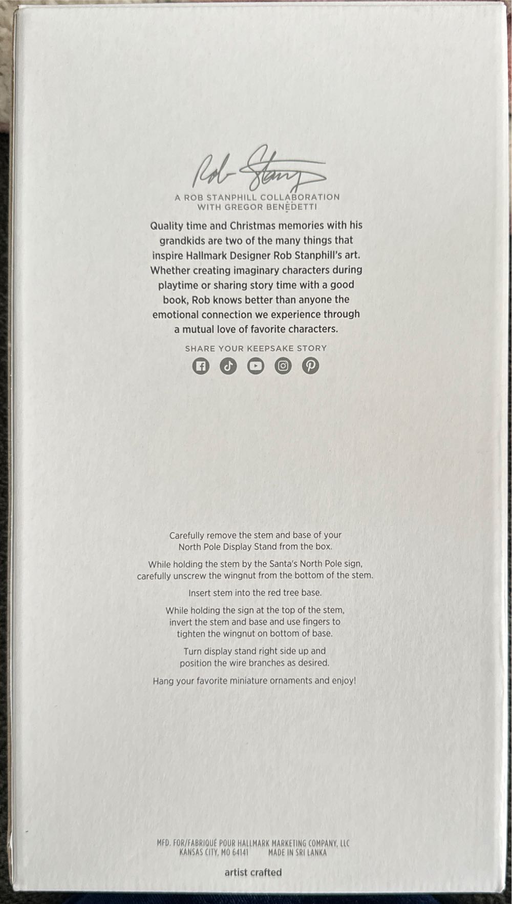North Pole Display Stand - Keepsake Ornament Club (Hallmark) ornament collectible - Main Image 2
