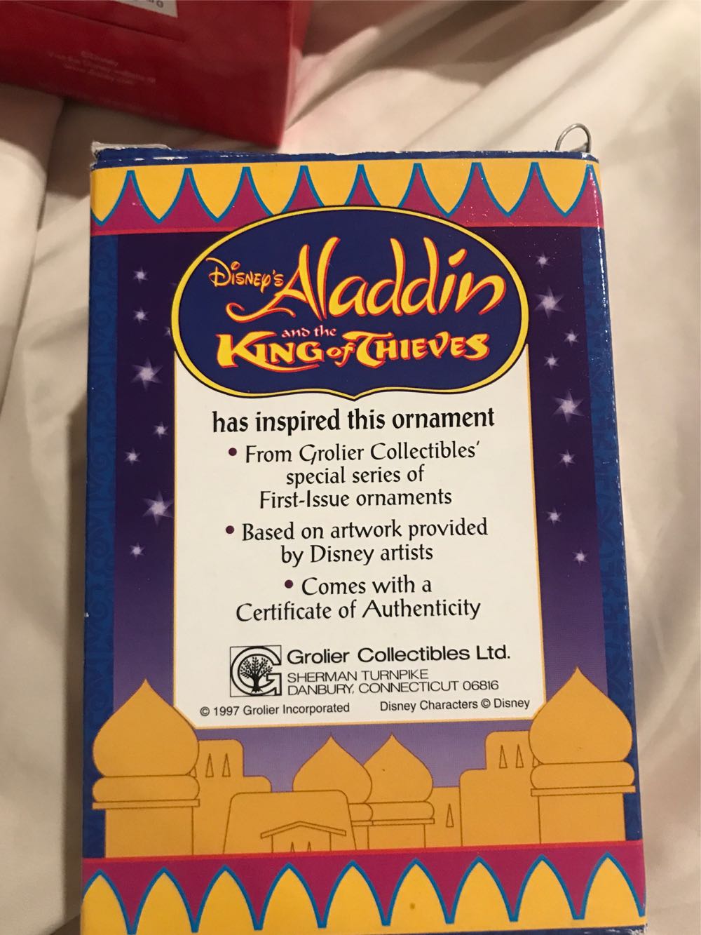 Aladdin - King Of Thieves   ornament collectible - Main Image 2