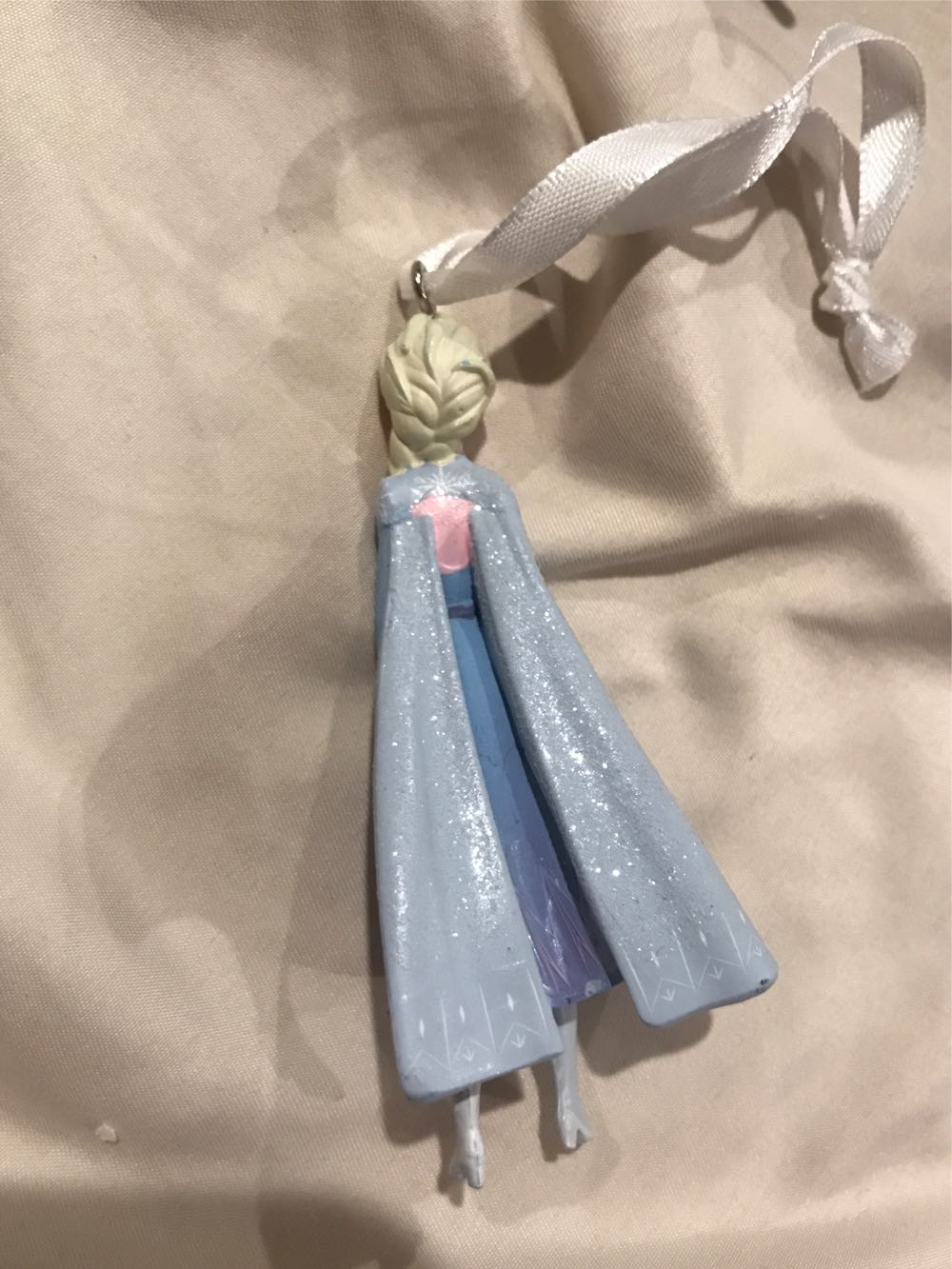 Elsa  ornament collectible - Main Image 2