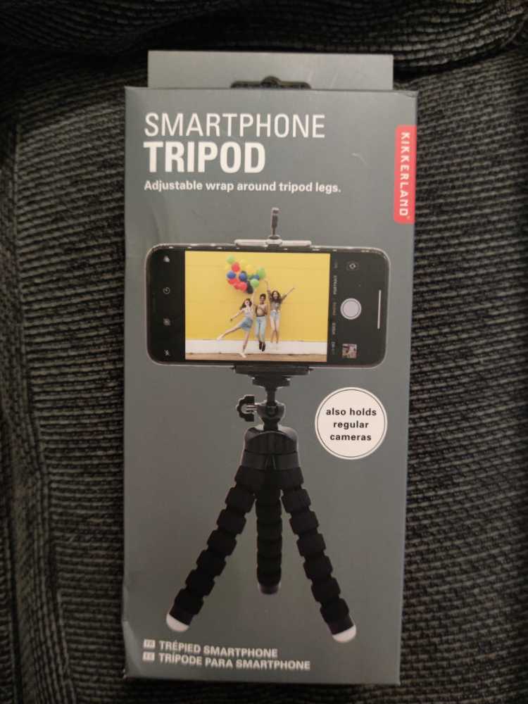 Kikkerland Universal Portable Smartphone Holder Adjustable Legs Tripod Mount Smart Phone Shake Free Slim &  ornament collectible [Barcode 612615104617] - Main Image 2