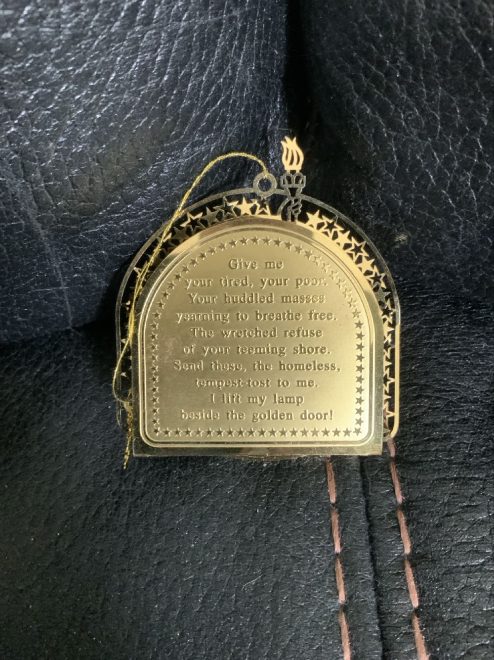 Statue Of Liberty - Keepsake (USA) ornament collectible [Barcode 091888900469] - Main Image 2