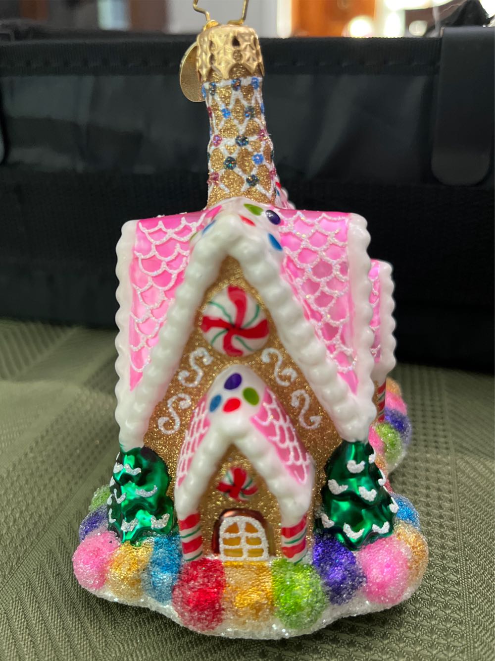 A Delectable Dwelling - Sweet’s Tree ornament collectible - Main Image 2