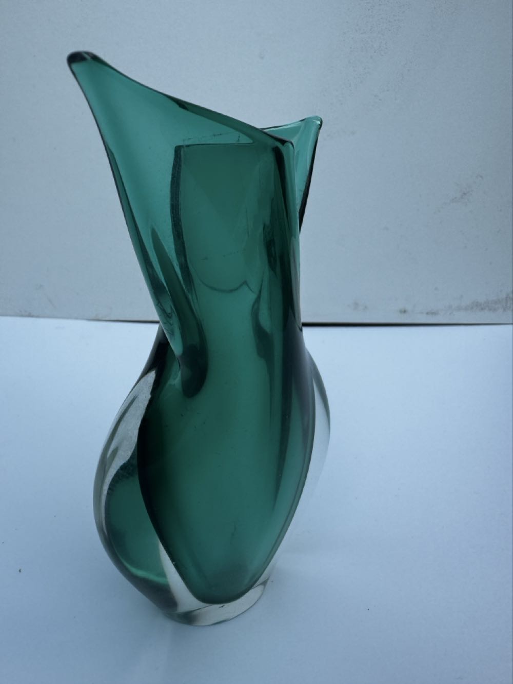 Green Wing 1950s Glass Vase   ornament collectible - Main Image 2