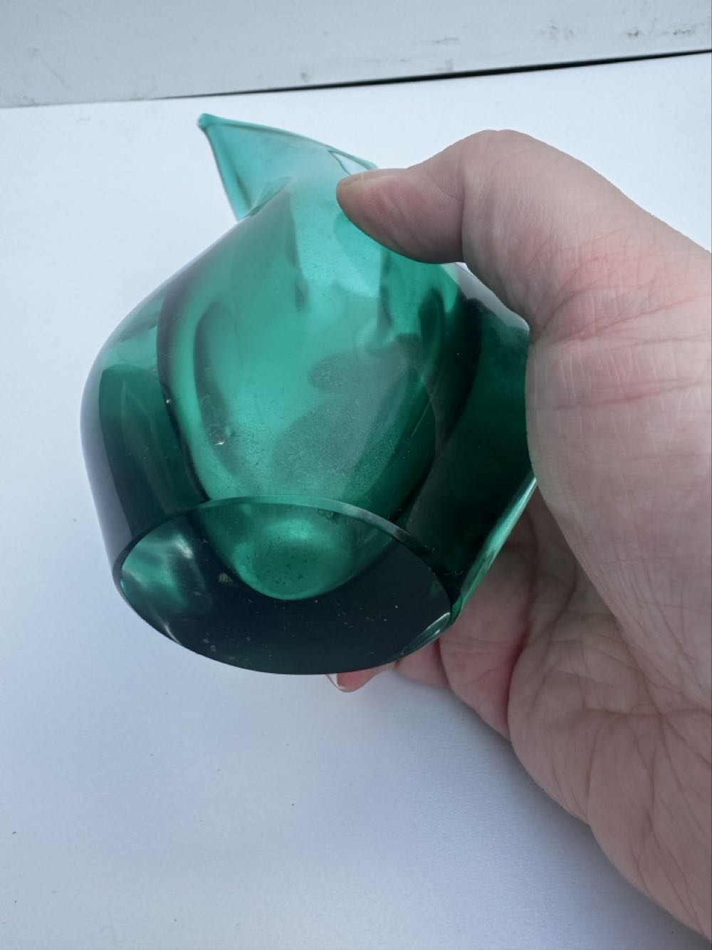 Green Wing 1950s Glass Vase   ornament collectible - Main Image 4