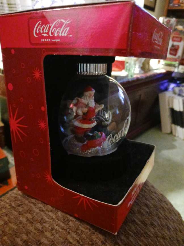 Coca-Cola Ornament Holiday Radiance Santa W/Christmas List & Toy Bag - Coca-Cola Ornament Holiday Radiance (Coca-Cola Ornament) ornament collectible - Main Image 2