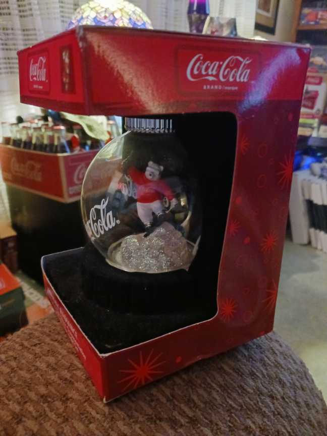 Coca-Cola Ornament Holiday Radiance Polar Bear On Snowboard W/Coke Bottle  - Coca-Cola Ornament Holiday Radiance (Coca-Cola Ornament) ornament collectible - Main Image 3