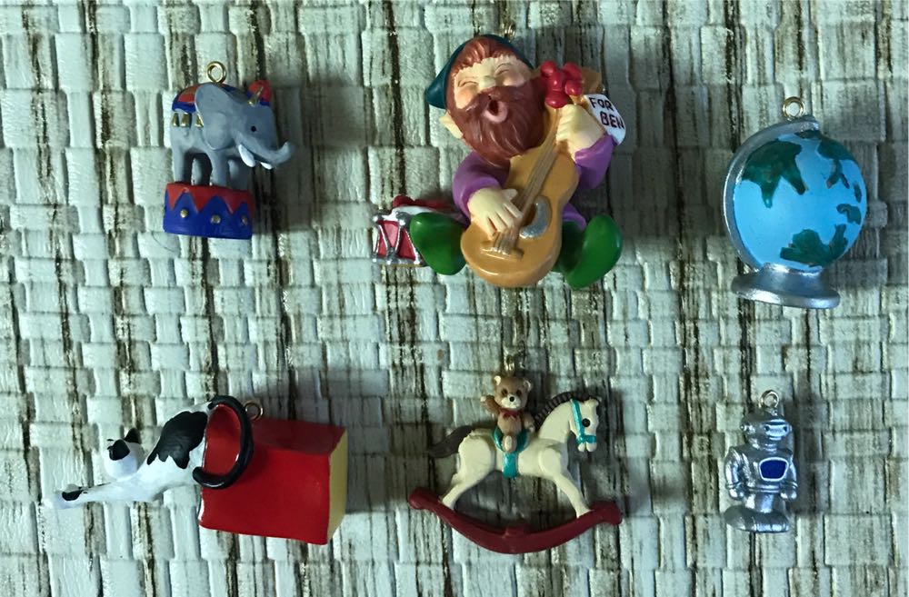 Merry Mayhem Workshop Accessory Ornament Set (Miniatures)  ornament collectible - Main Image 2