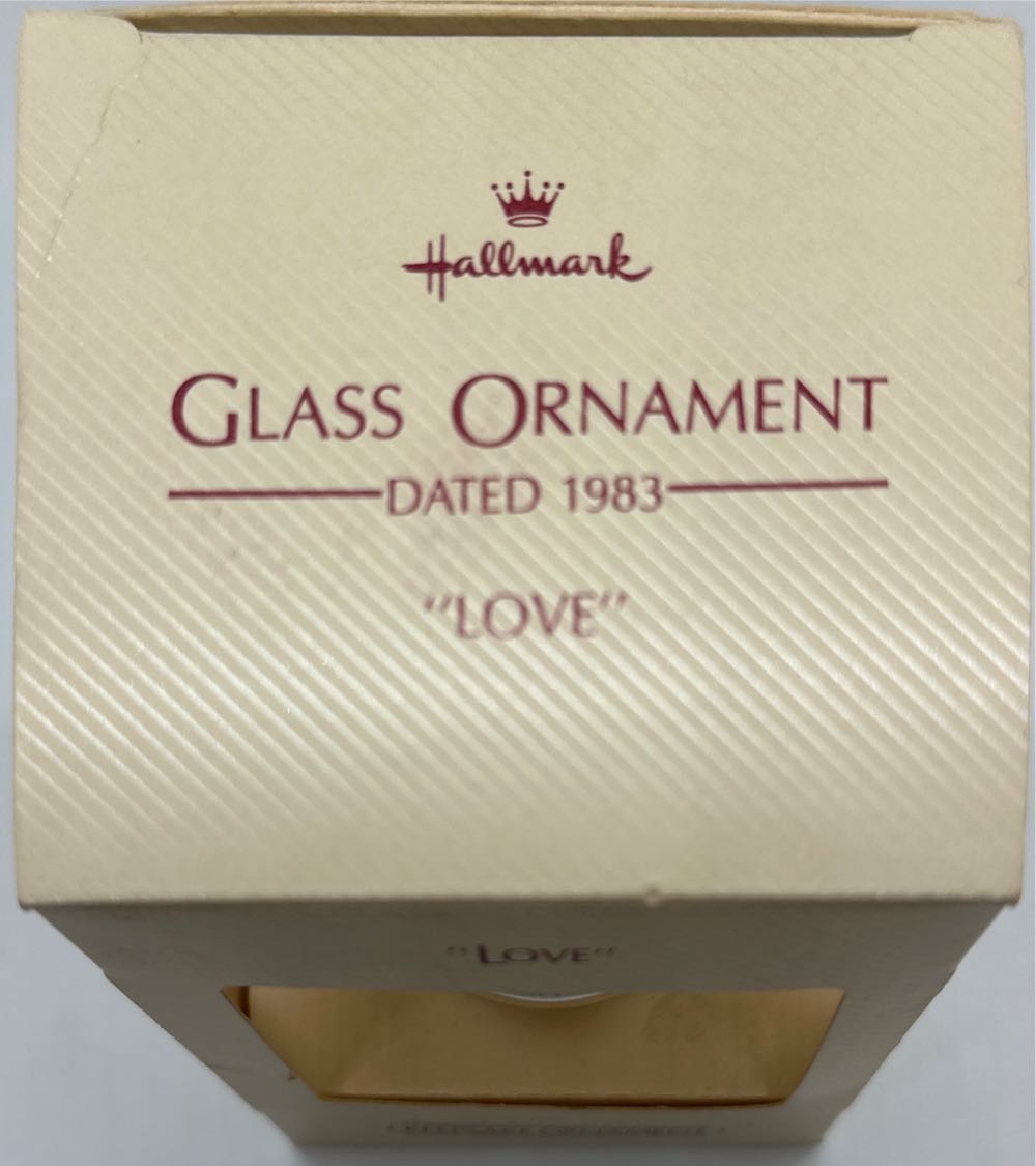 Love  ornament collectible - Main Image 3