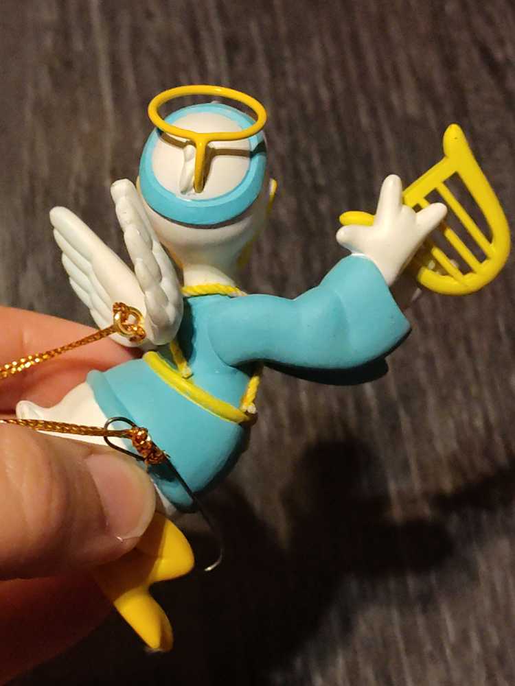 Donald Duck Angel  ornament collectible - Main Image 2