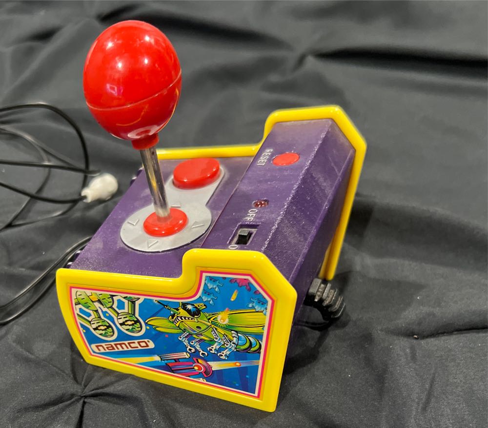 Namco Pac-Man Arcade Classics Plug&Play TV Video Games 5-In-1 Jakks Pacific 2003 - Namco (Video Games) ornament collectible - Main Image 3