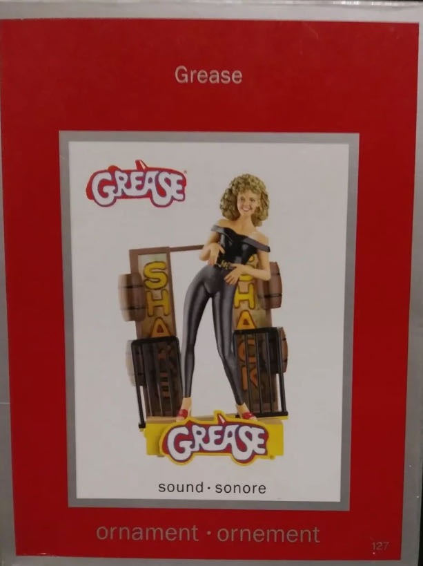 Enesco Disney Traditions By Jim Shore Pluto And Mickey Mouse Birthday Cake Figurine 6.2 Inch Multicolor