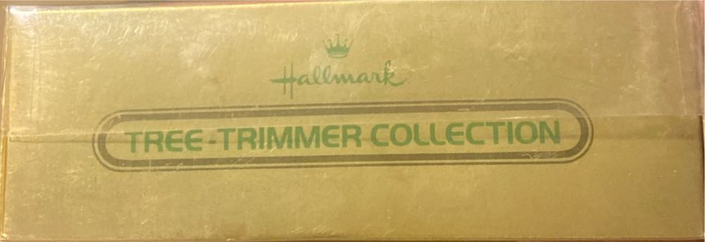 Betsey Clark’s Christmas Dated Ornament Tree Trimmer Collection - Betsey Clark (Dated) ornament collectible - Main Image 3