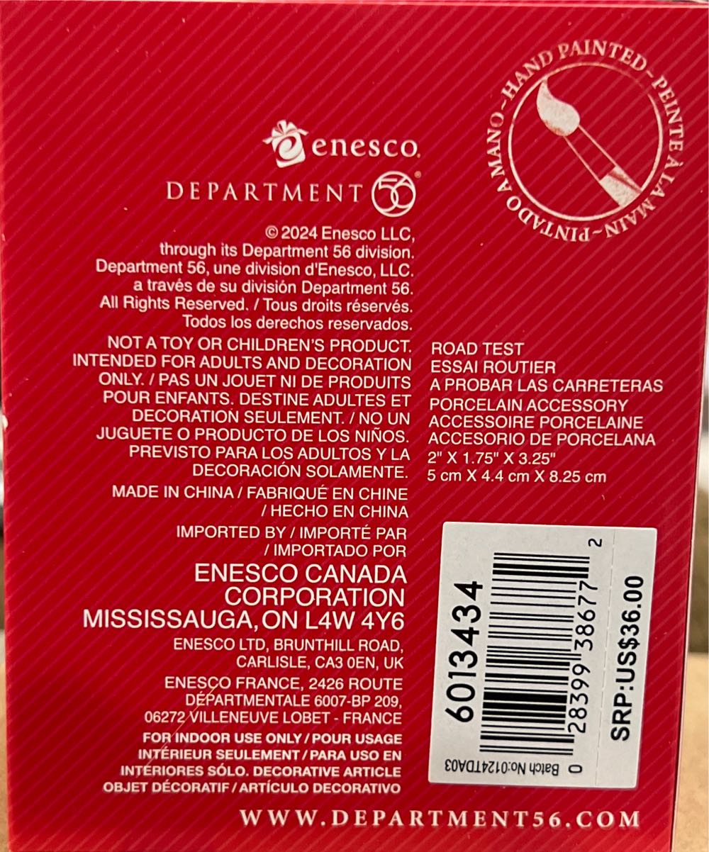 Road Test Figurine - North Pole - Accessory (6013434) ornament collectible [Barcode 028399386772] - Main Image 3