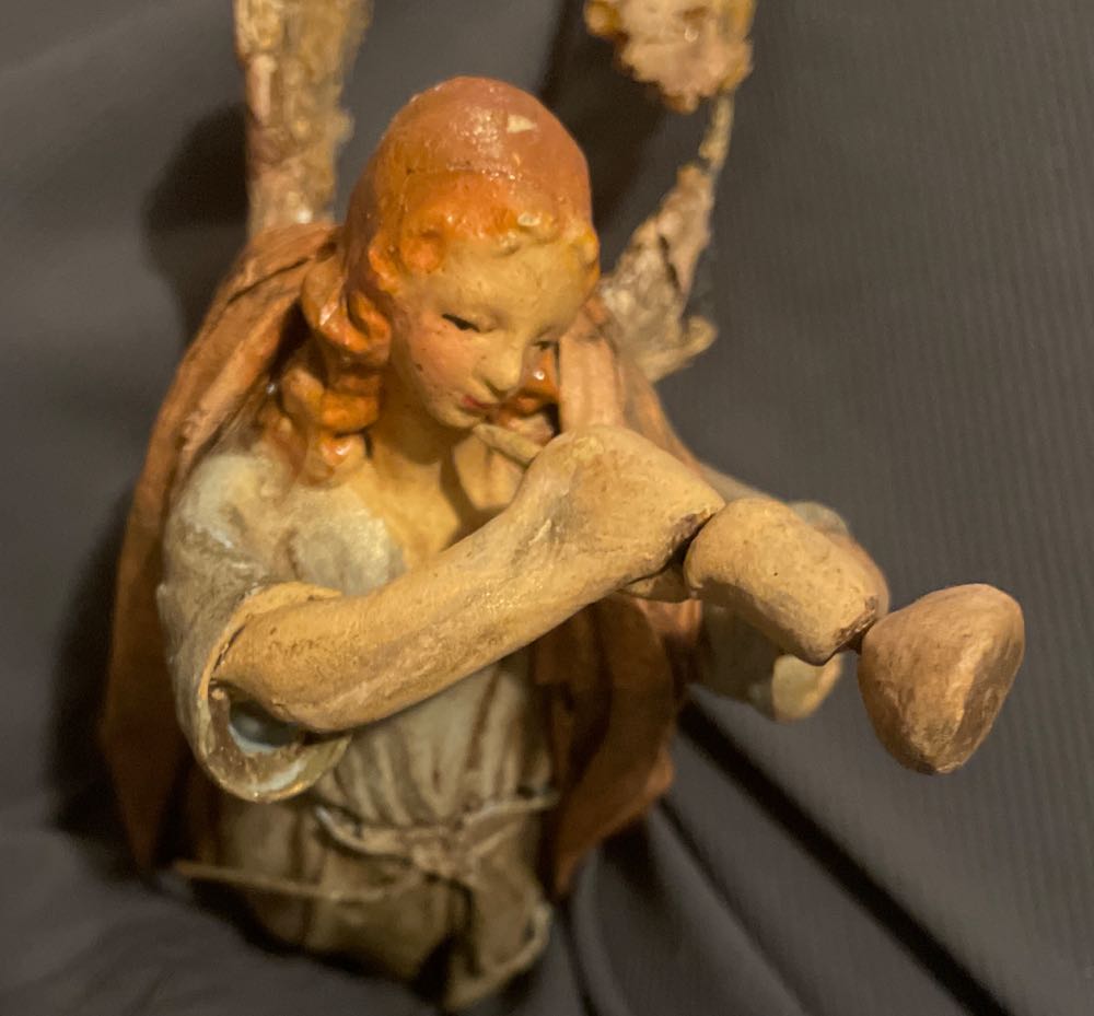 Cartapesta - Nativity - (Set 1) - Angel - Purple - With Horn - Angel (Nativity) ornament collectible - Main Image 2