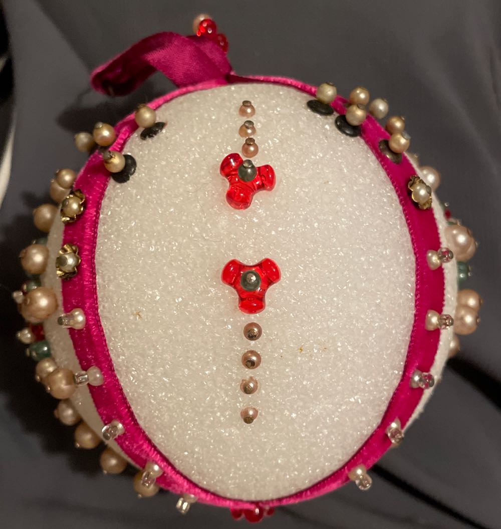 Bead & Sequin - Round - White, Gold, Red, Green - Round (Bead & Sequin) ornament collectible - Main Image 2