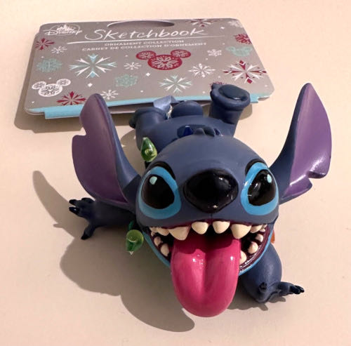 Season Treatings Register To Win 2012