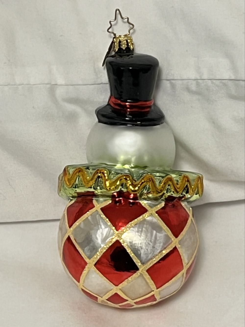 Harlequin Snowgrin  (Snowman With Ruffled Collar) ornament collectible [Barcode 645001375995] - Main Image 2