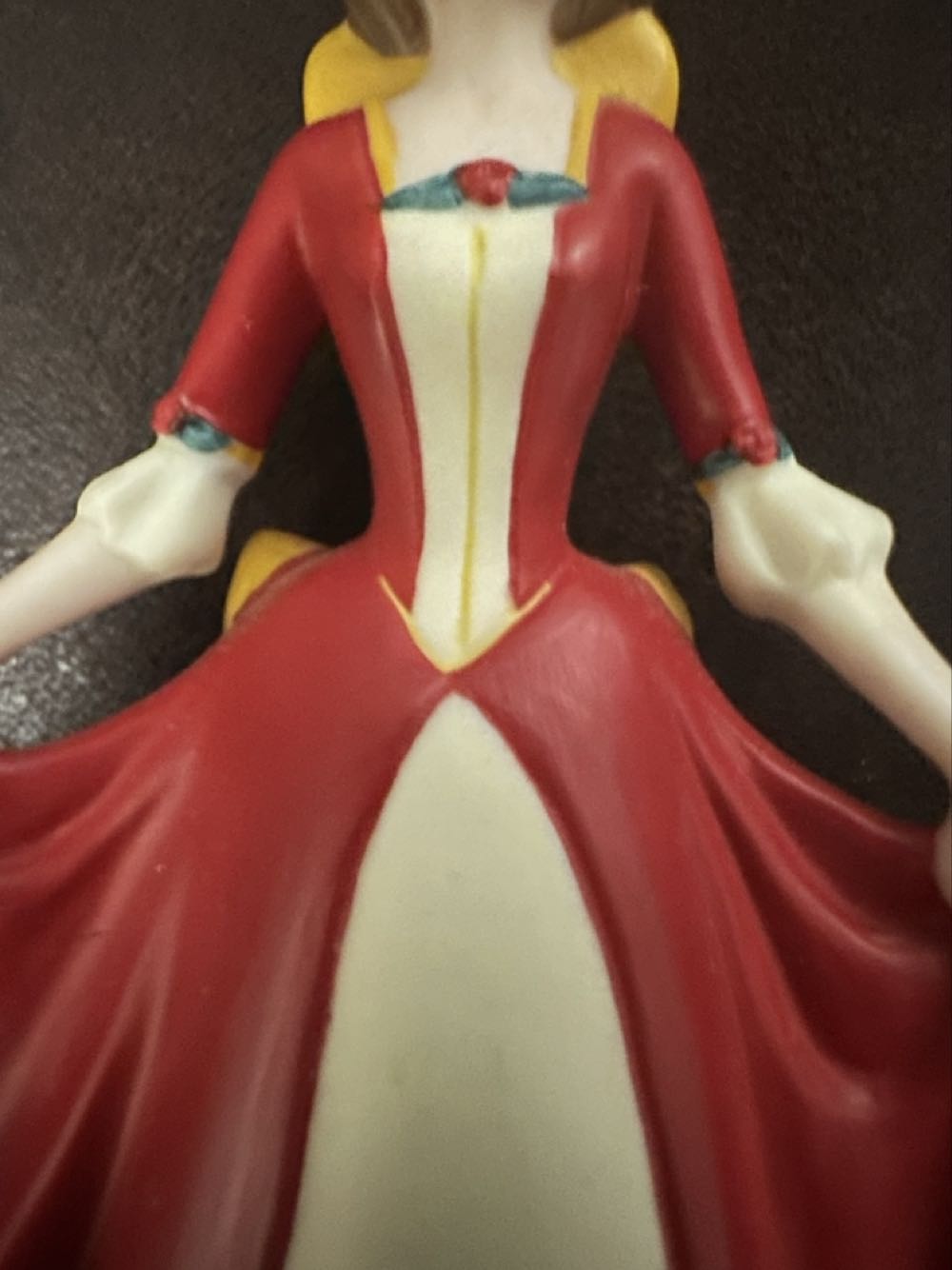 Belle’s Enchanted Christmas - Disney Store (Disney’s beauty and the beast) ornament collectible - Main Image 2