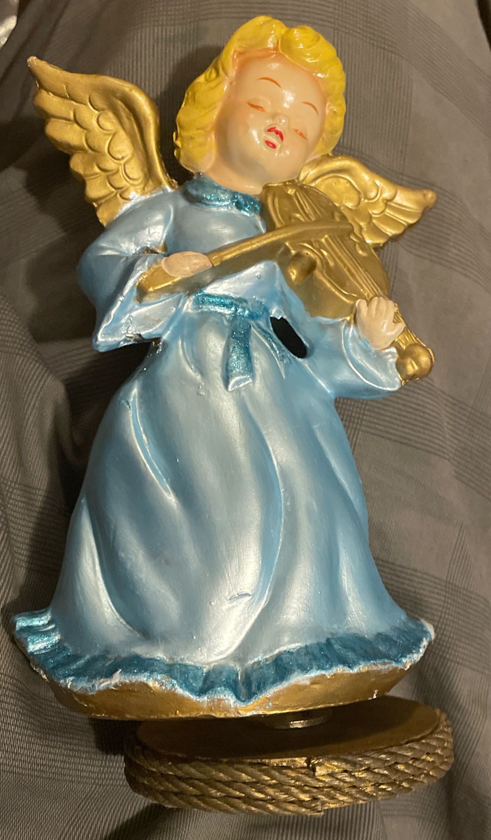 Japan - Music Box - Angle - Playing Violin - Ave Maria - Angel (Music Box) ornament collectible - Main Image 1