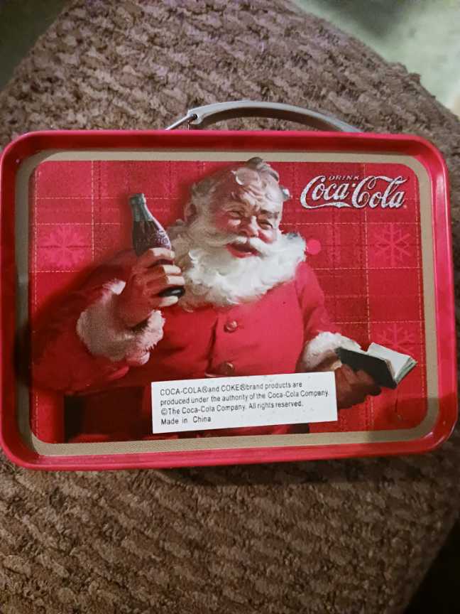 Coca-Cola Ornament Lunch Box Tin Santa Naughty And Nice List 2007 - Coca-Cola hanging tin lunch box mini (Coca-Cola Ornament) ornament collectible - Main Image 2