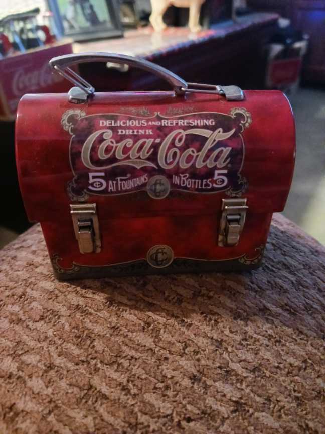 Ho-Ho-Holiday Travel