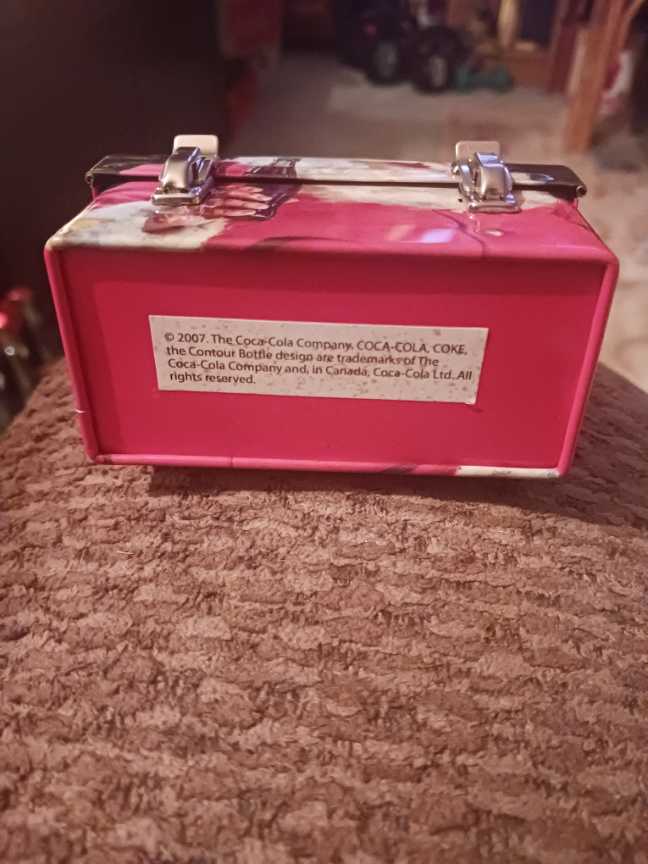 Coca-Cola Ornament Domed Lunch Box Tin Santa With Toy Bag 2007 - Coca-Cola hanging tin lunch box mini (Coca-Cola Ornament) ornament collectible - Main Image 3