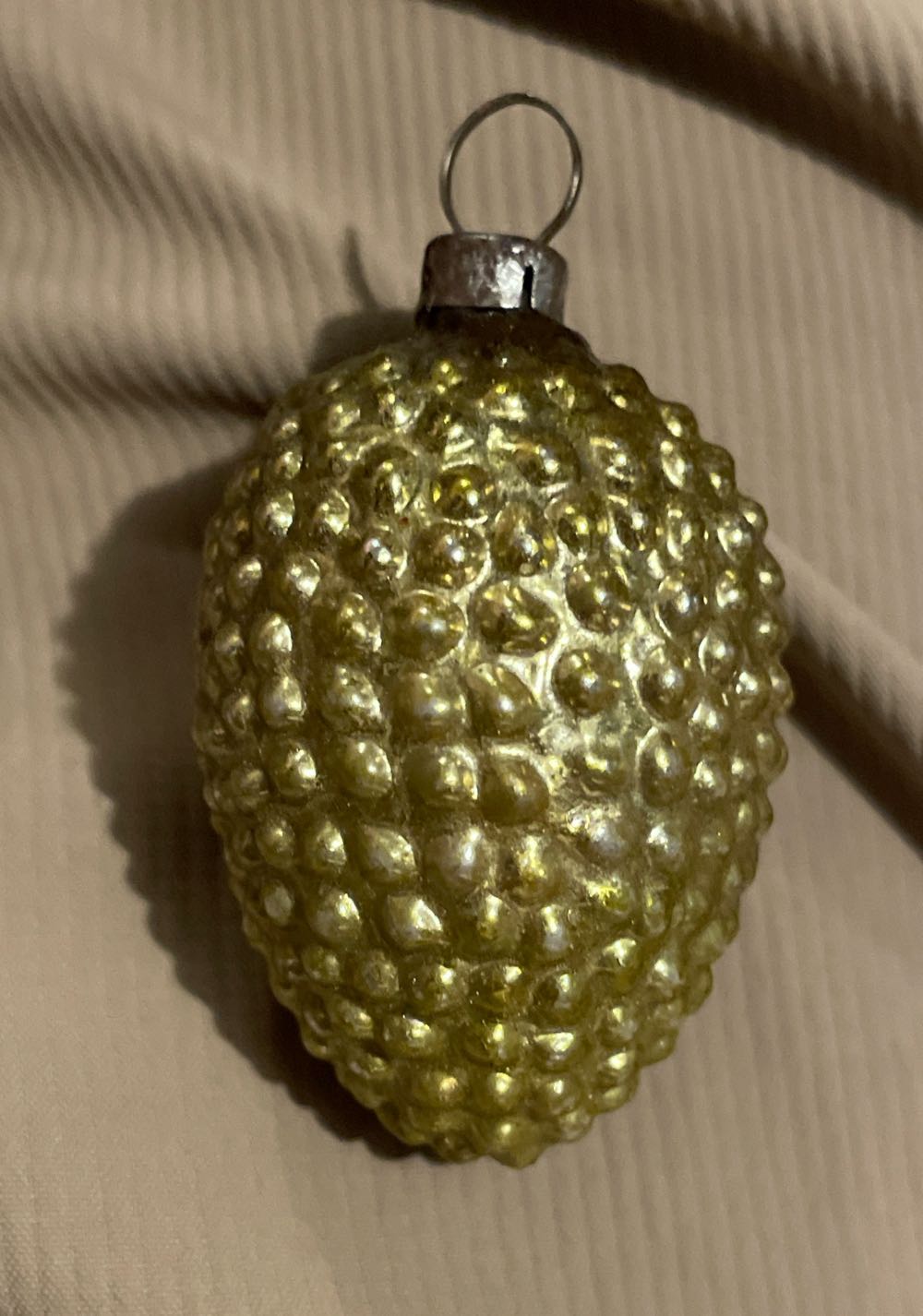 Hallmark ”teacher” Ornament