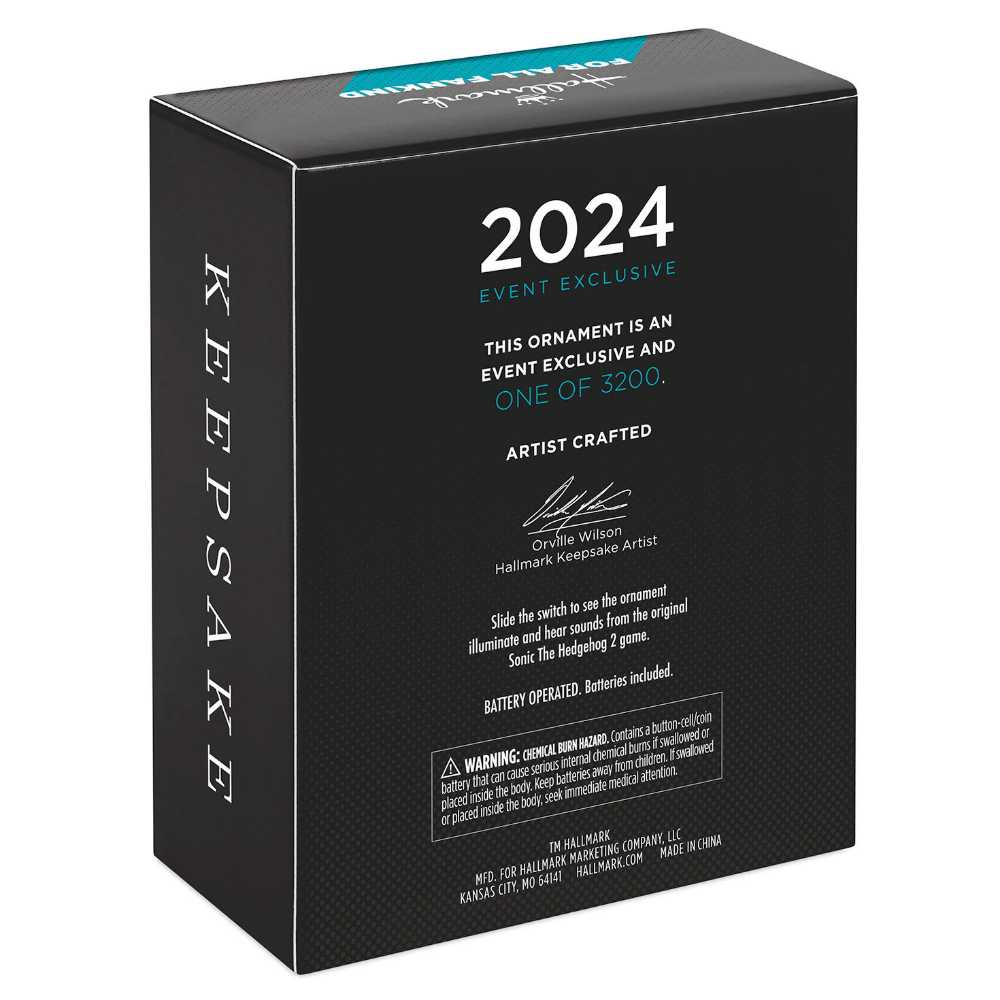 Sega Genesis Gold Console - Video Games (Comic Con Exclusive) ornament collectible - Main Image 4